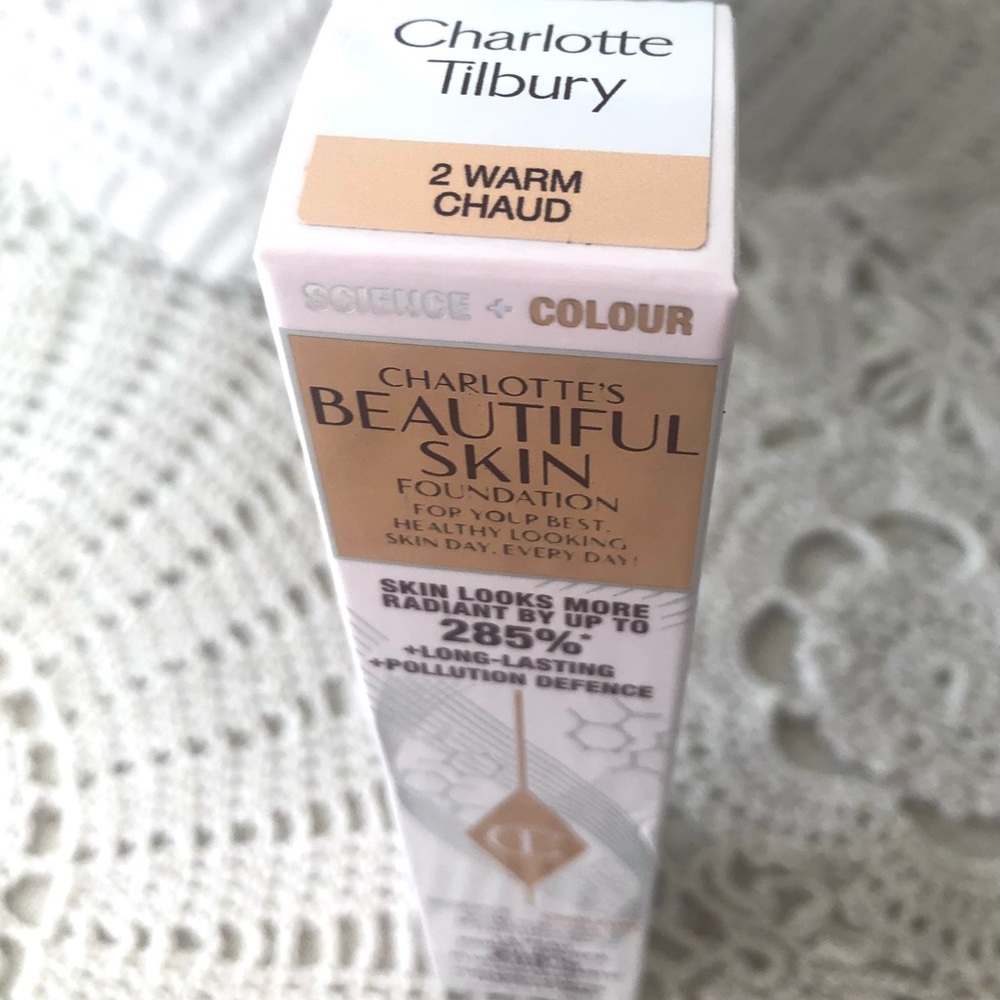 76-CHARLOTTE TIBURY 2 WARM SKIN MEDIUM COVERAGE LIQUID FOUNDATION - Picture 7 of 8